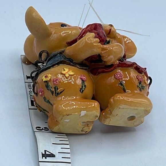 Ceramic Kissing mice with a rose. - Picture 9 of 9